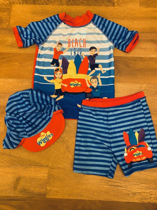 The Wiggles, Set of Three Swimwear, 4Y