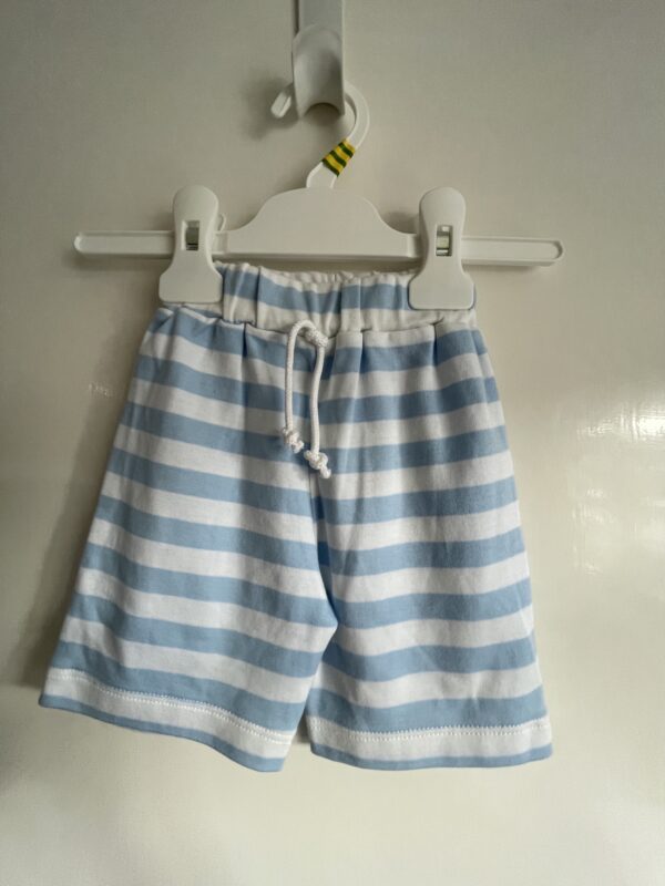 Kissy Kissy Boat T-Shirt & Short Set, 3-6M, BNWT* Very Small Mark On Sleeve - Image 2