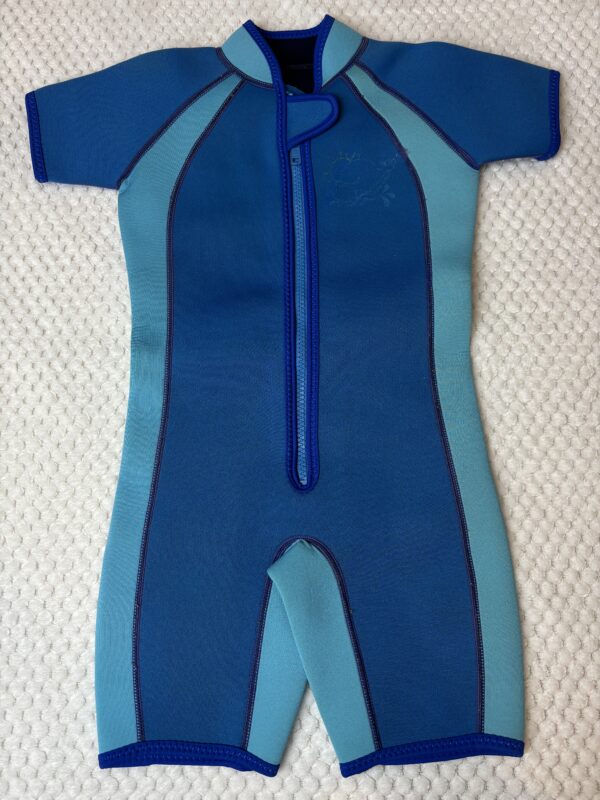 JoJo Wet Suit,*faded logo and velcro damage 2-3Y