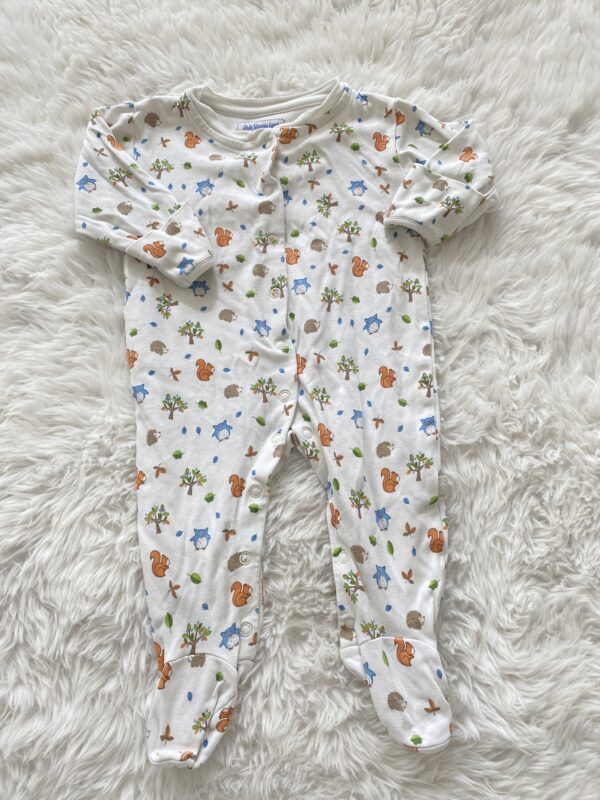 JoJo Sleepsuit* marked on top button, 3-6M