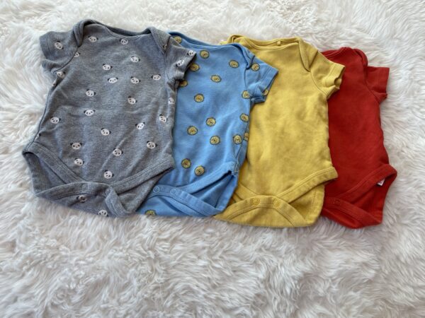 Next Set of 4 Bodysuits,* slight washwear, 0-3M