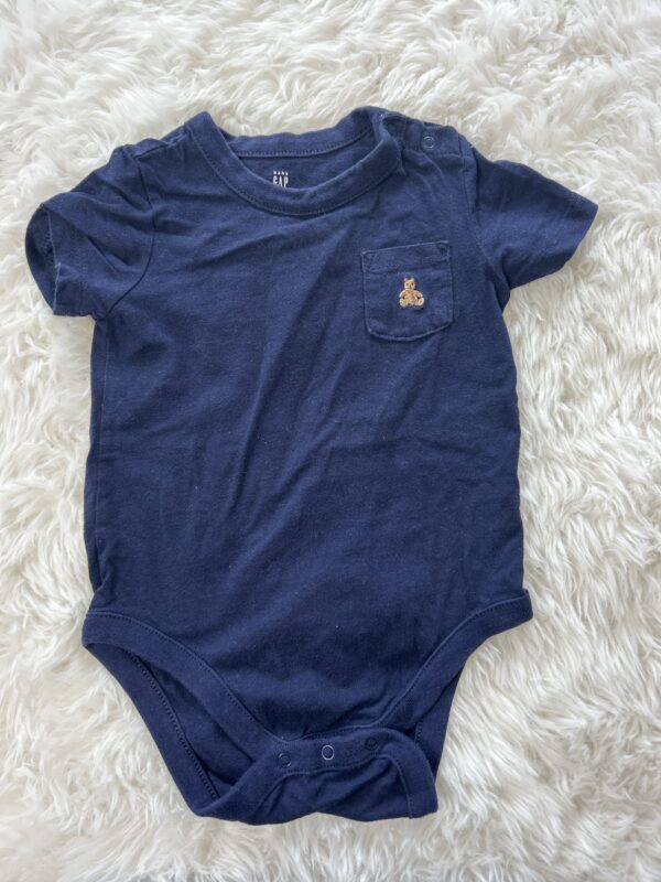Gap bodysuit, 6-12M