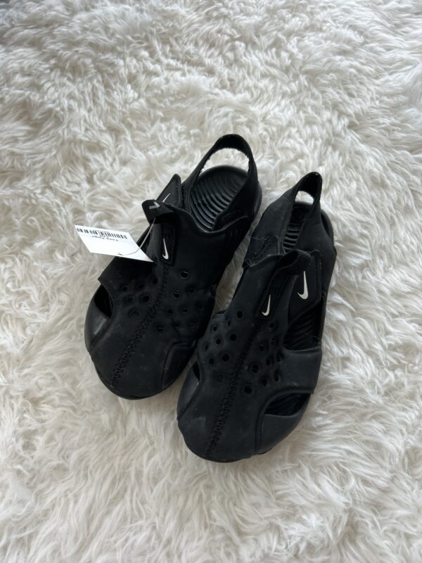 Nike Sandals, 9.5