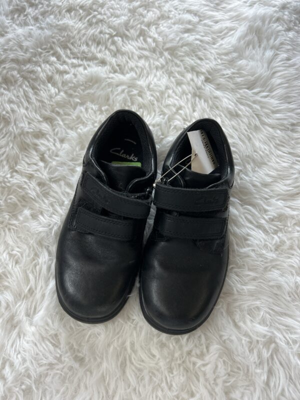 Clark’s School Shoes, 9.5G
