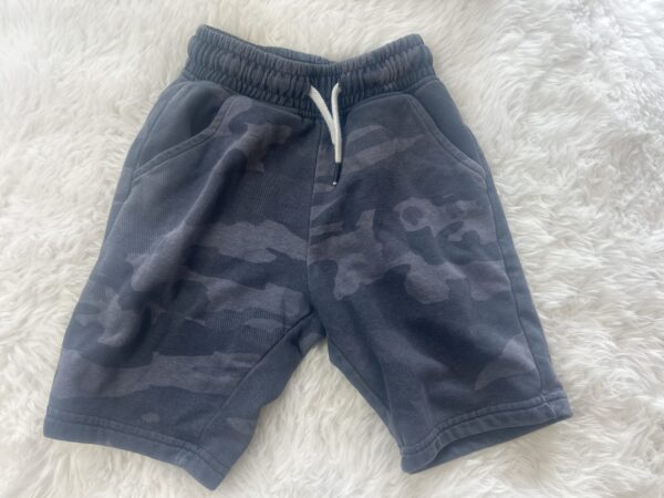 Next Shorts, 6y